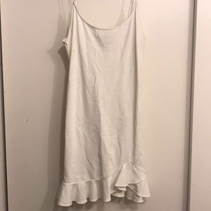 Basic white bodycon dress
